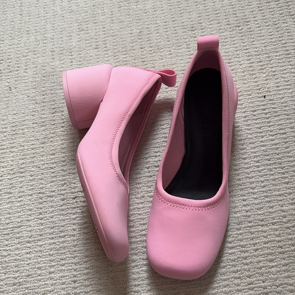 Camper Pink Nikki Ballet Heels NWOT - Picture 4 of 11